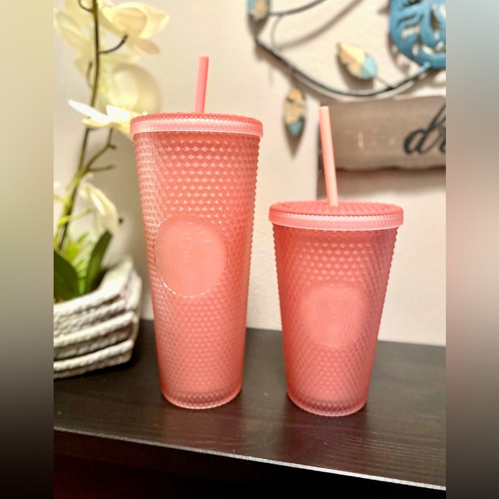 NEW Starbucks Valentine’s 2022 Studded Soft Touch Pink Tumbler Cold Cup Set